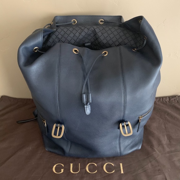 LIMITED EDITION GUCCI LEATHER BACKPACK - NAVY - Picture 2 of 8